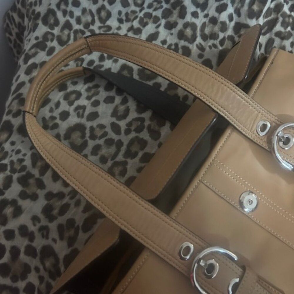 Coach F12304 Vintage Y2k Glove Tanned/Brown buckle Soho shoulder bag (Leather) - Picture 15 of 15